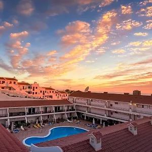 Diamond Roof Apartment