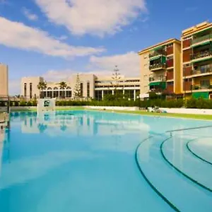 In Cristimar Complex Apartment